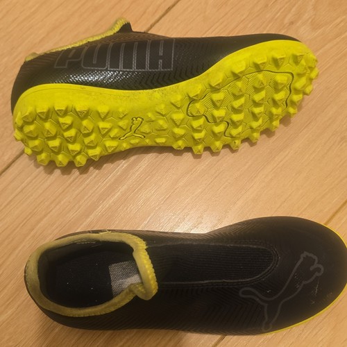 Football boots astro - astro, puma