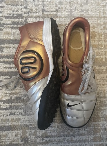 Nike vintage total astro - total,