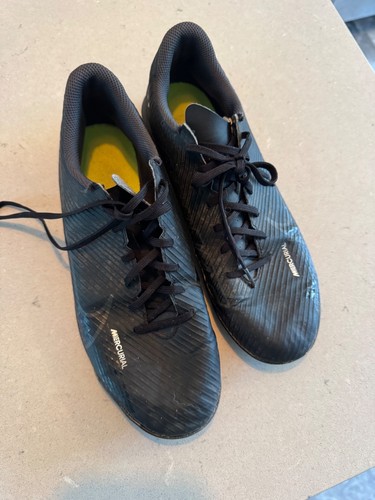 Nike astro turf - nike,