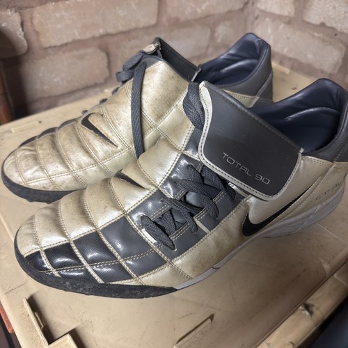 Nike total astro turf - nike, 90